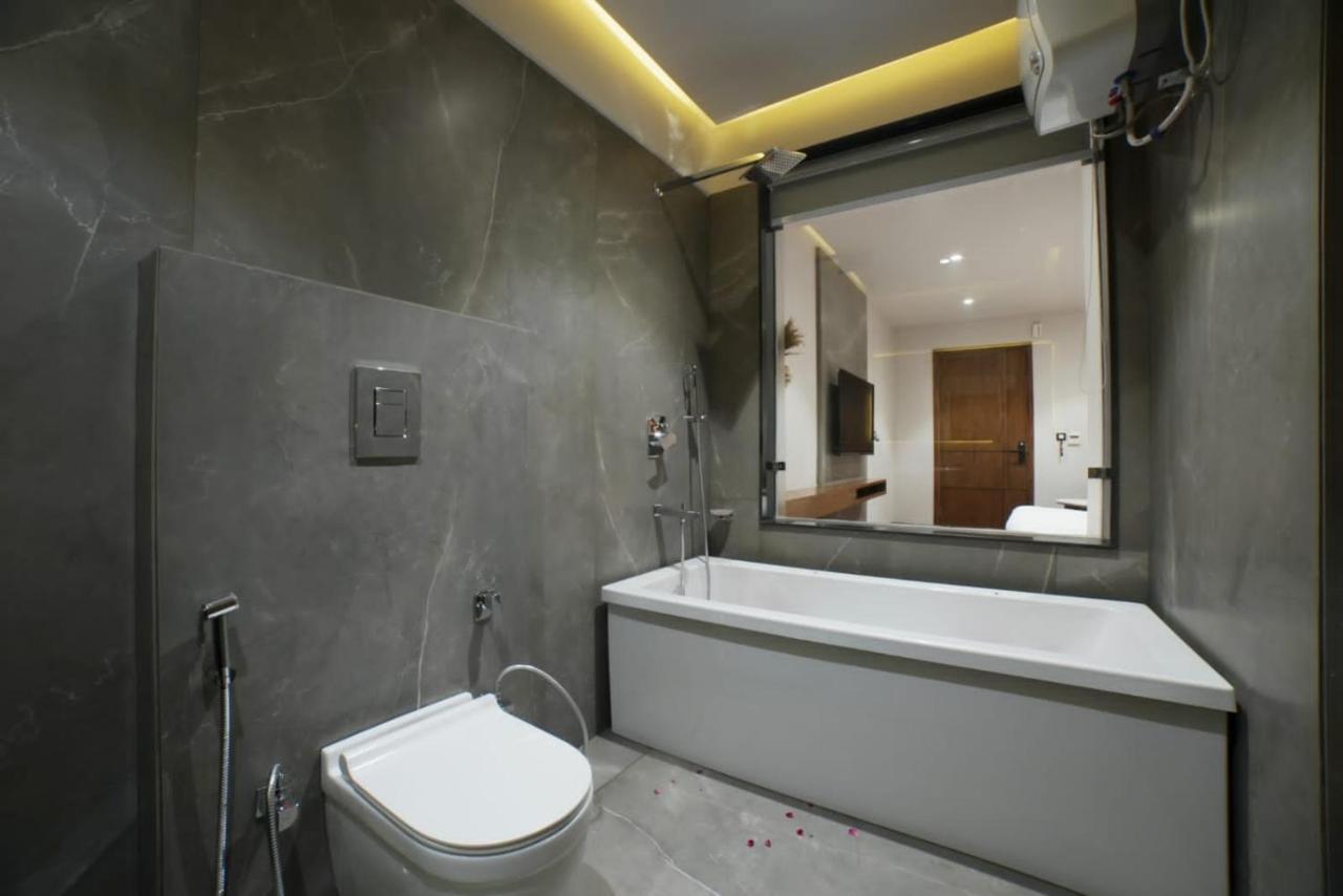 The Rohini Mansion A Unit Of The Monsoon & Pearl Palace Yamunānagar Eksteriør billede